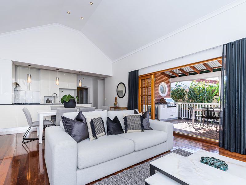 24 Pennant Street, North Perth