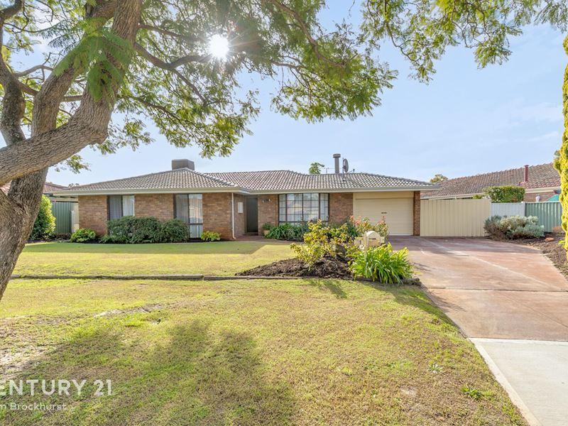 21 Regal Drive, Thornlie