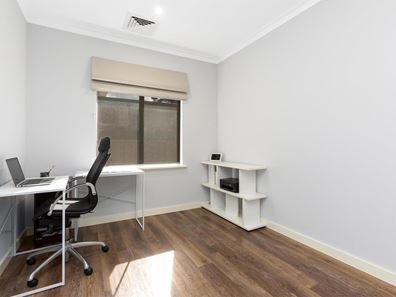 21 Maybach Way, Dianella WA 6059