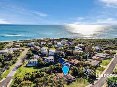 12 Ivanhoe Crescent, Falcon WA 6210