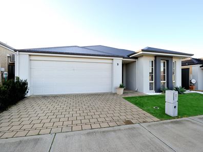 9 Greenock Road, Baldivis WA 6171