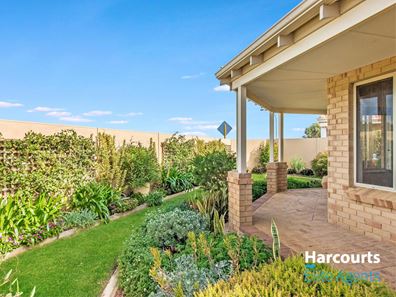 24 Bayeux Avenue, Port Kennedy WA 6172