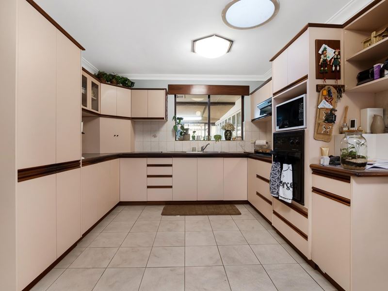 68 Giles Ave, Padbury