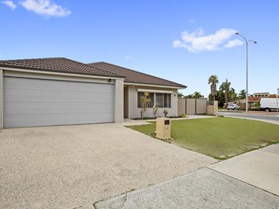 1A Casserly Drive, Leeming WA 6149