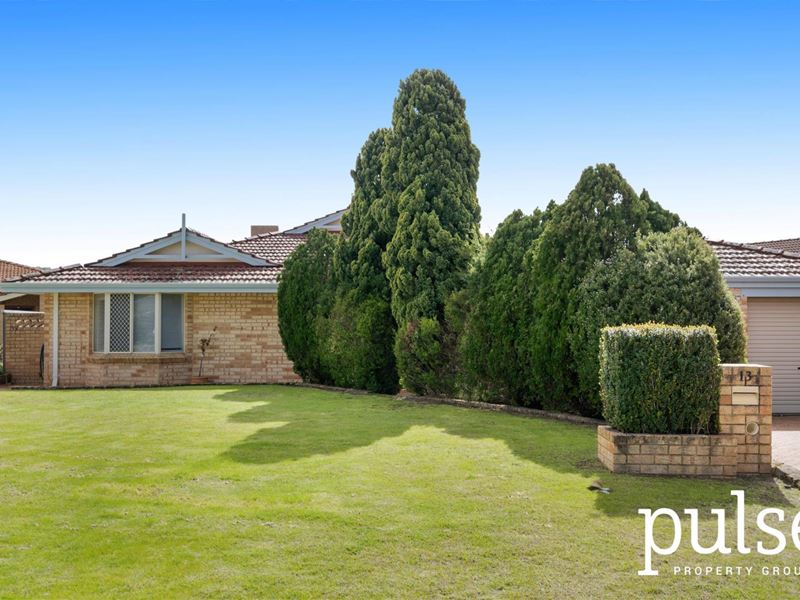 13 Waterside Retreat, Wilson
