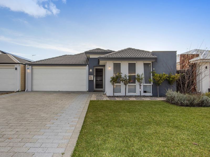 13 Cathedral Approach, Secret Harbour