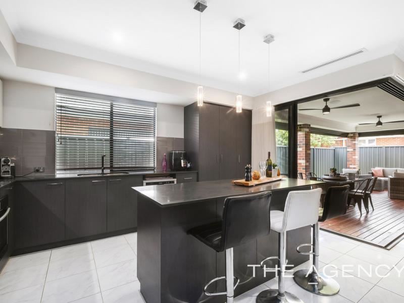 309 Fisher Street, Cloverdale