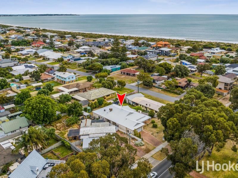 15 Madora Beach Road, Madora Bay