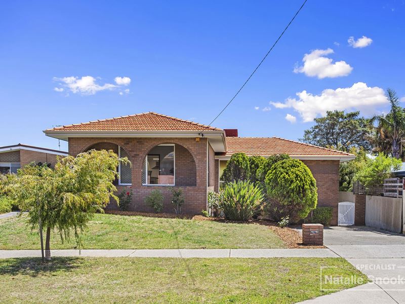 14 Cobb Street, Scarborough WA 6019