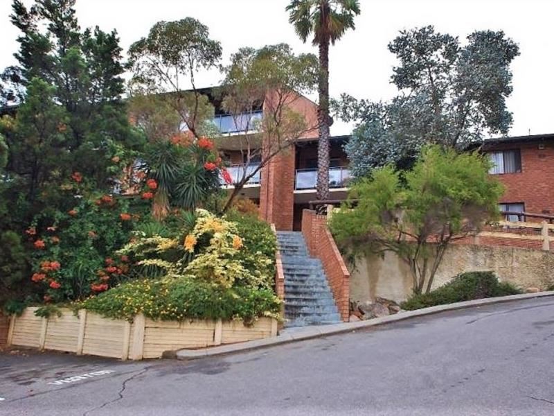 3/72 Stanley Street, Scarborough