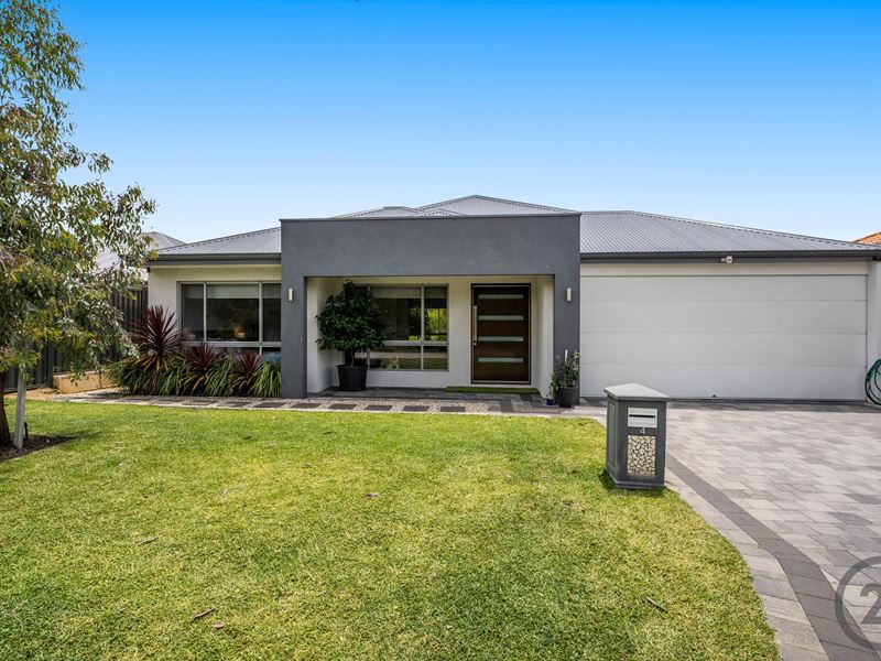 4 Orleans Vista, Wellard
