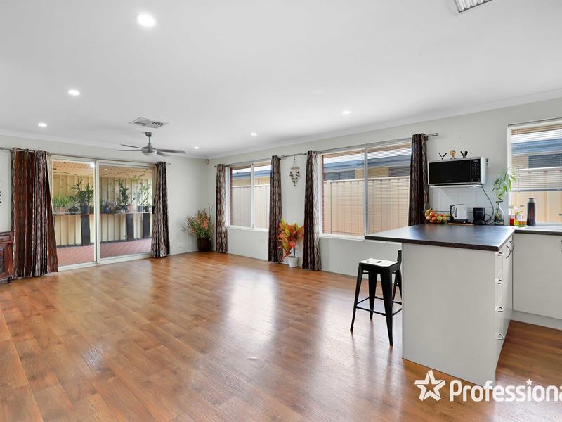 16 Cologne Parkway, Piara Waters