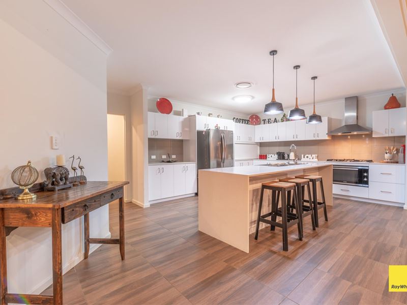226 Callistemon Loop, Nilgen