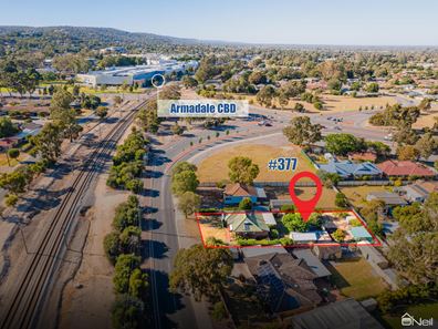 377 Railway Avenue, Armadale WA 6112