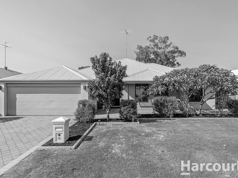 13 Riverina Avenue, Coodanup WA 6210