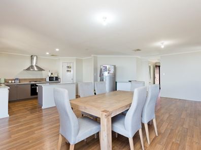 82 Alexander Road, Byford WA 6122