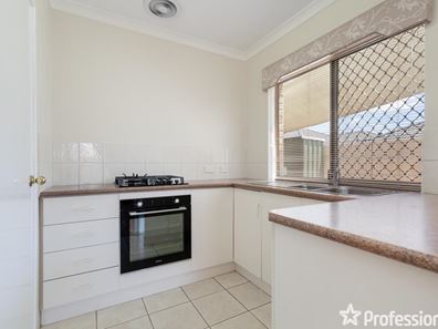 7/46-48 Vahland Avenue, Riverton WA 6148