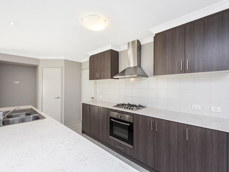 21 Jims Crescent, Secret Harbour