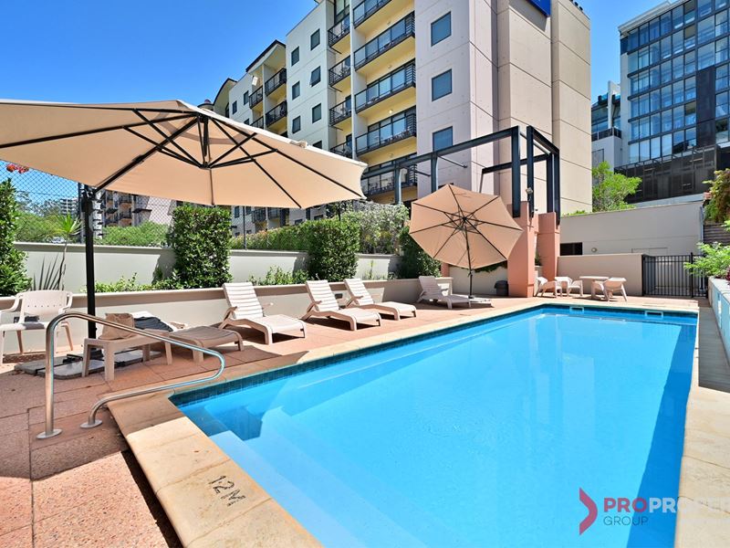 4/122 Mounts Bay Road, Perth