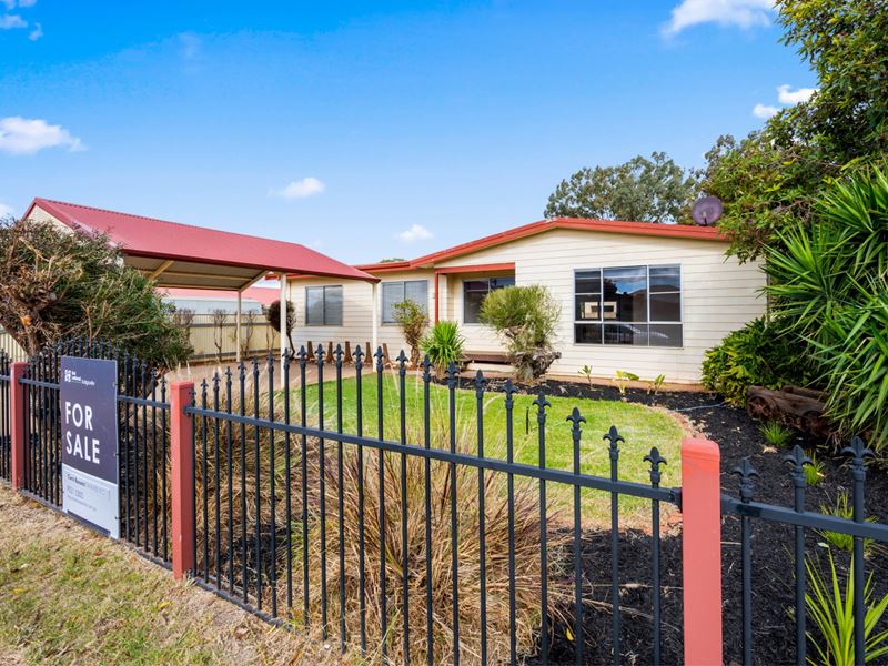 37 Hawkins Street, West Lamington