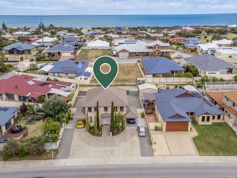 32 Guillardon Terrace, Madora Bay
