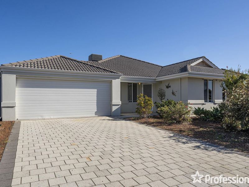 11 Vanilla Bend, Byford