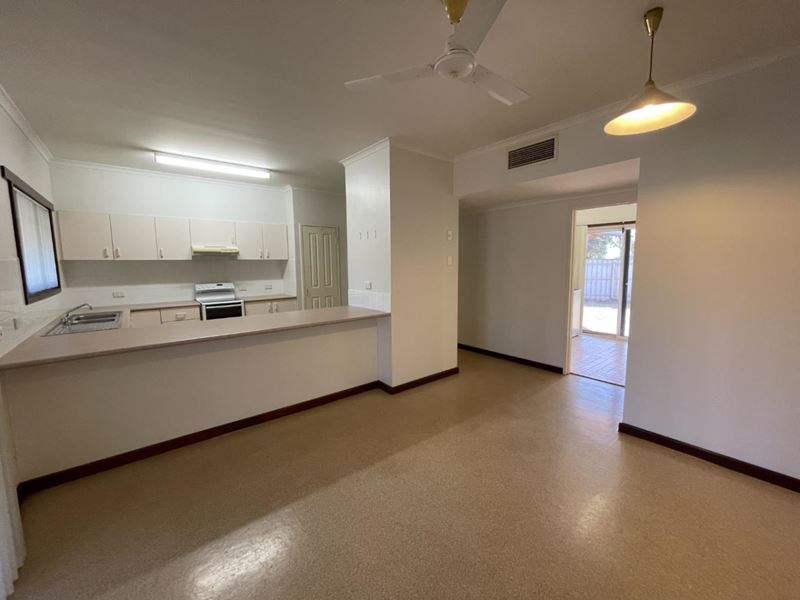 15 Crockett Way, Millars Well