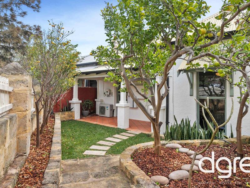 24 Malcolm Street, Fremantle