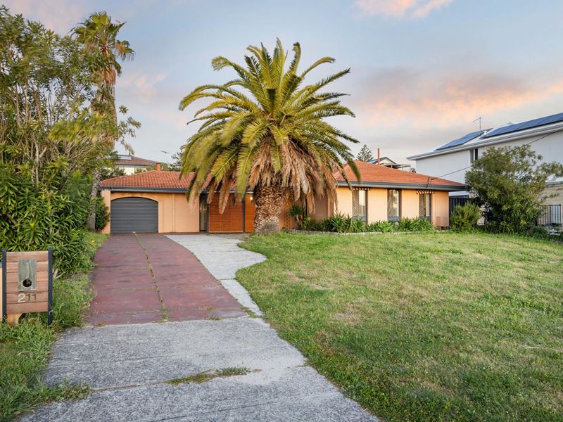 211 Waterford Drive, Hillarys