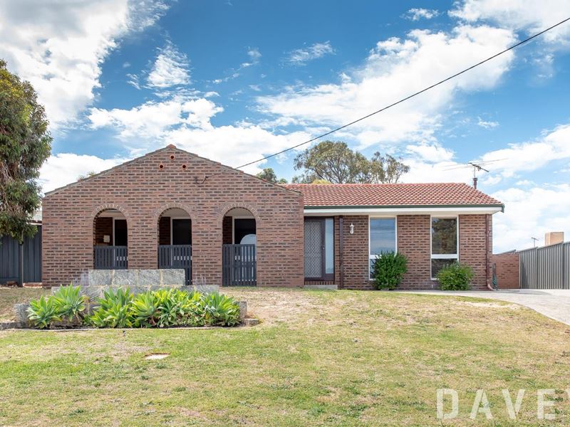 8 Minchin Court, Padbury