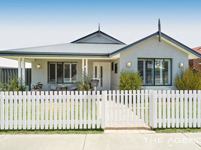 11 Aromatic Crescent, Atwell