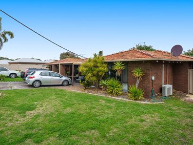 28A Landsborough Way, Padbury WA 6025