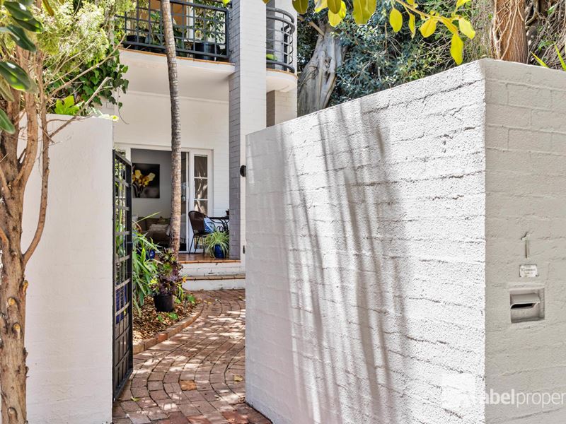 1 Hardy  Road, Nedlands