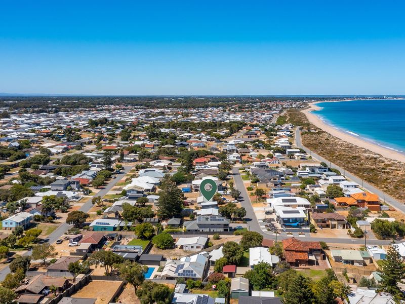 12 Parmelia Way, Madora Bay