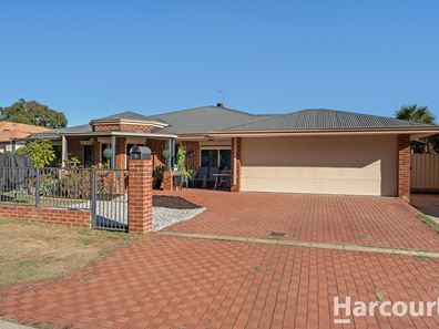 2 Dalewood Gardens, Meadow Springs WA 6210