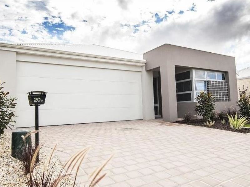 20A Middle Parkway, Canning Vale WA 6155
