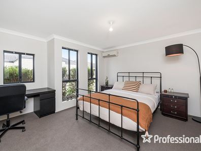 2/23 Penrith Place, Balga WA 6061