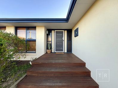 23 Magnolia Crescent, Castletown WA 6450