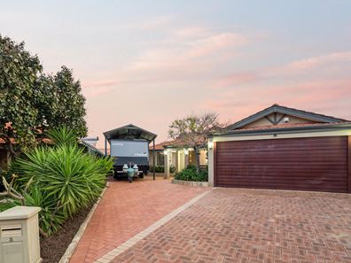 5 Oorama Court, Ocean Reef WA 6027