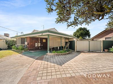 22 Parkfield Rd, Kelmscott WA 6111