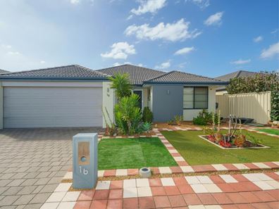 16 Magnesia Road, Wattle Grove WA 6107