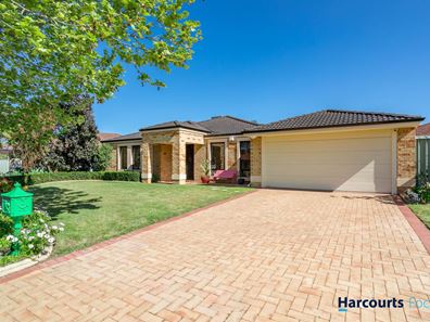 68 Folland Parade, Atwell WA 6164