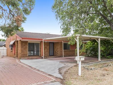 33 Wythburn Ave, Balga WA 6061