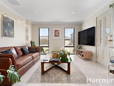 3 Kardan Loop, Falcon WA 6210