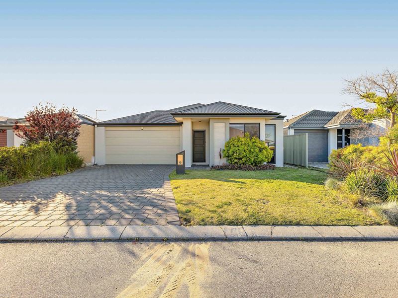 42 Carbeen View, Piara Waters WA 6112