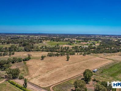 82 St Albans Road, Upper Swan WA 6069