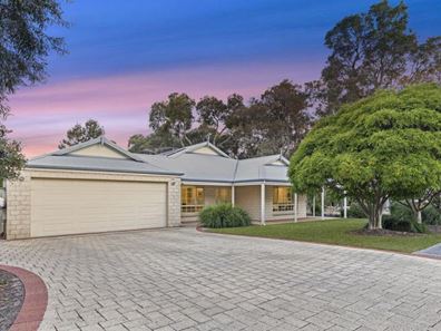 110 Dunsborough Lakes Drive, Dunsborough WA 6281