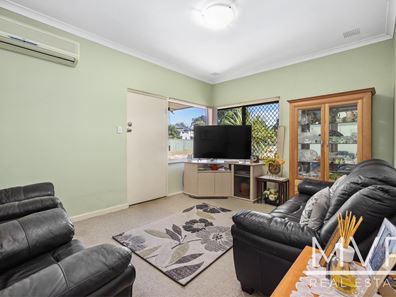 20 Williams Road, Coolbellup WA 6163