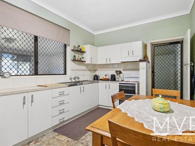 20 Williams Road, Coolbellup WA 6163