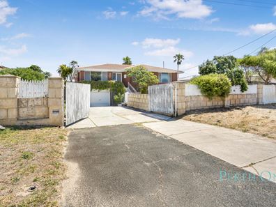 17 Leisure Way, Safety Bay WA 6169